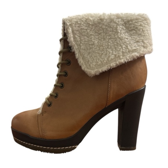 NWOB Kelsi Dagger Ricci Tan Leather Heeled Boots Women's Size 9 - Picture 6 of 12